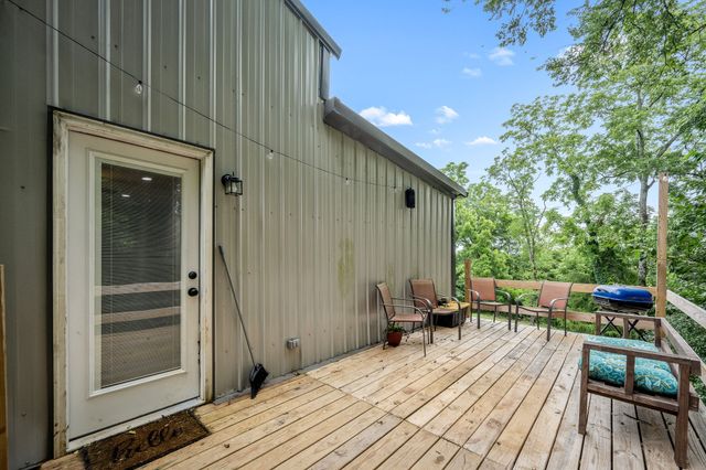104 Hickerson Rd, Wartrace, TN 37183