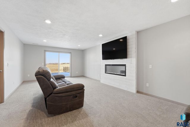 9622 W Broek Dr Drive, Sioux Falls, SD 57106