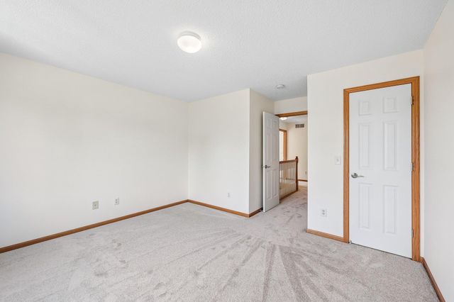 12135 63rd Street NE, Albertville, MN 55301