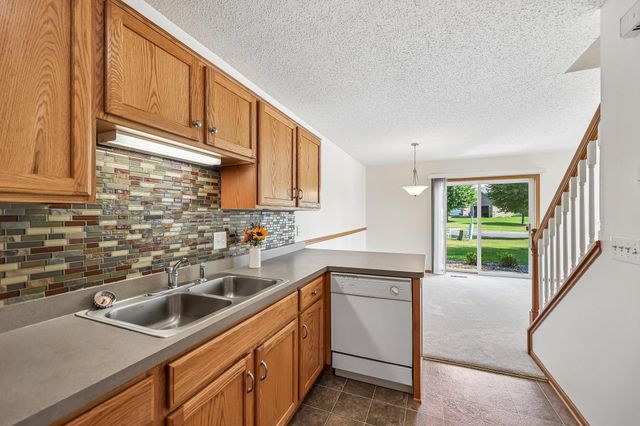 12135 63rd Street NE, Albertville, MN 55301