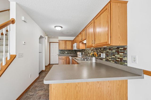 12135 63rd Street NE, Albertville, MN 55301
