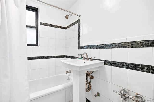 2244 Bronx Park E 5K, Bronx, NY 10467