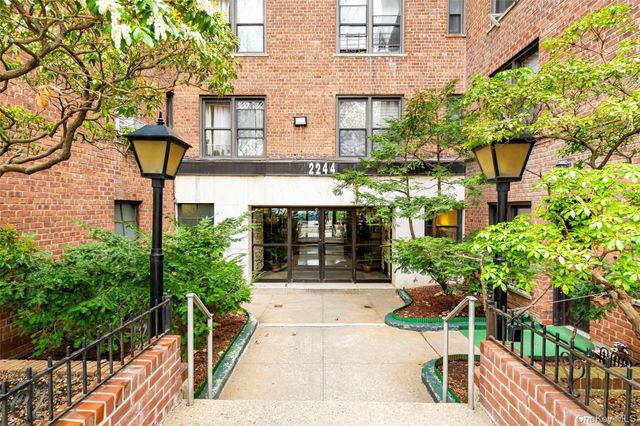 2244 Bronx Park E 5K, Bronx, NY 10467