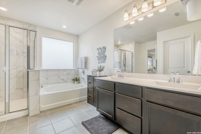 6519 Runaway Row, Converse, TX 78109