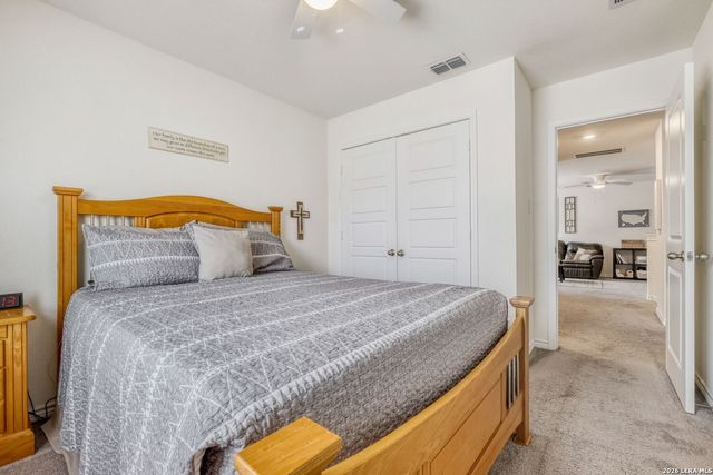 6519 Runaway Row, Converse, TX 78109