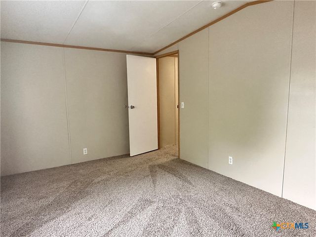 208 Picasso Drive, San Marcos, TX 78666