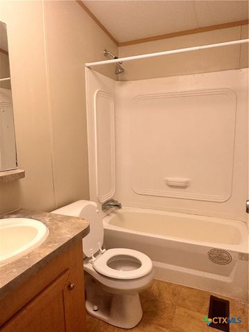 208 Picasso Drive, San Marcos, TX 78666