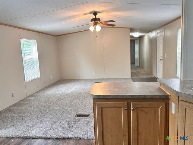 208 Picasso Drive, San Marcos, TX 78666