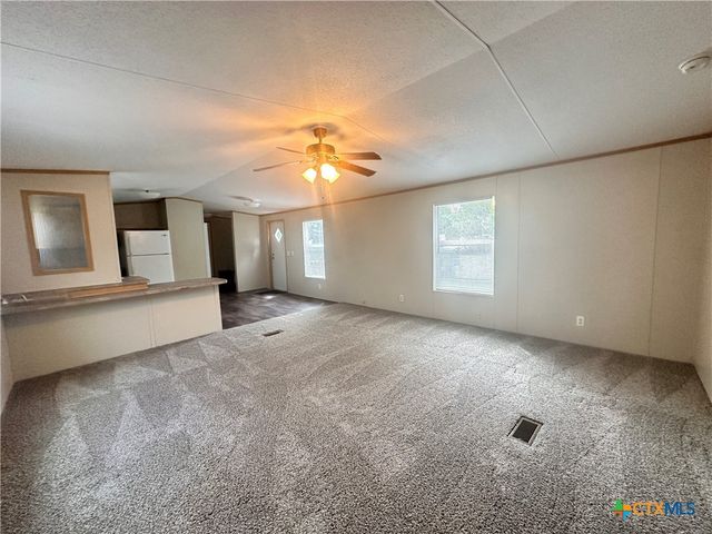 208 Picasso Drive, San Marcos, TX 78666