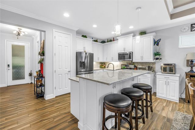 7604 REGISTRAR WAY, Sarasota, FL 34243