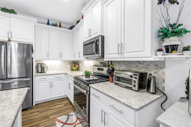 7604 REGISTRAR WAY, Sarasota, FL 34243