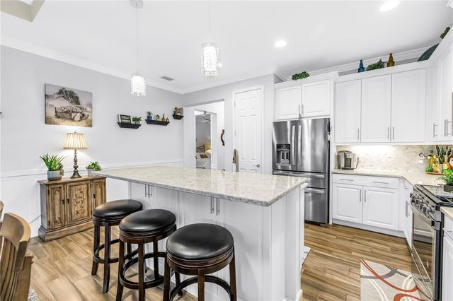 7604 REGISTRAR WAY, Sarasota, FL 34243