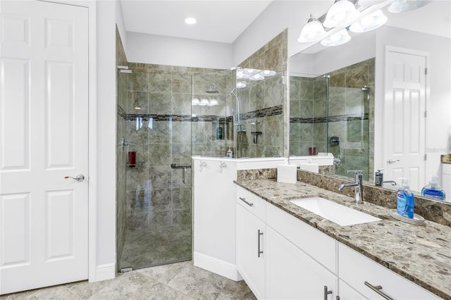 7604 REGISTRAR WAY, Sarasota, FL 34243