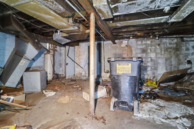 11091 Wilshire Drive, Detroit City, MI 48213