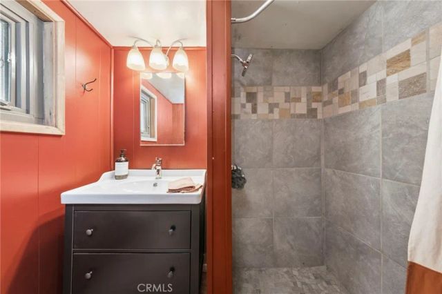 34 Manker Flats, Mt Baldy, CA 91759