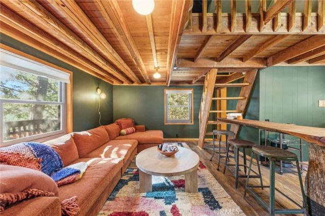 34 Manker Flats, Mt Baldy, CA 91759