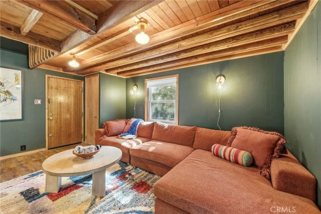 34 Manker Flats, Mt Baldy, CA 91759