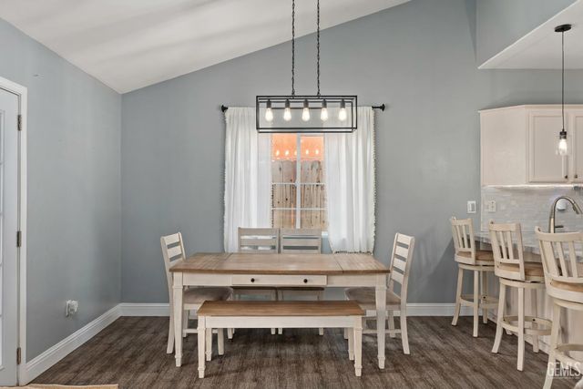 5208 San Lucas Drive, Bakersfield, CA 93307