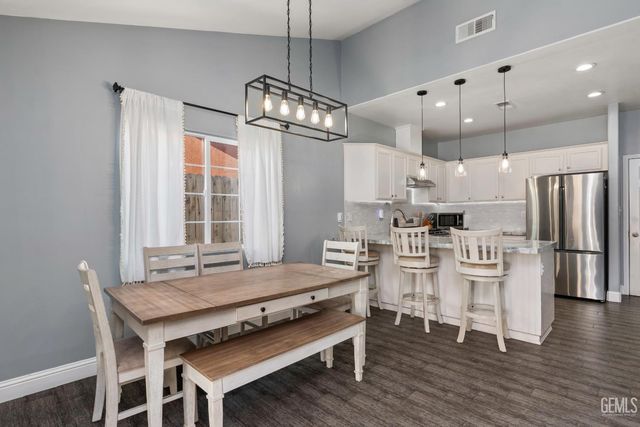 5208 San Lucas Drive, Bakersfield, CA 93307