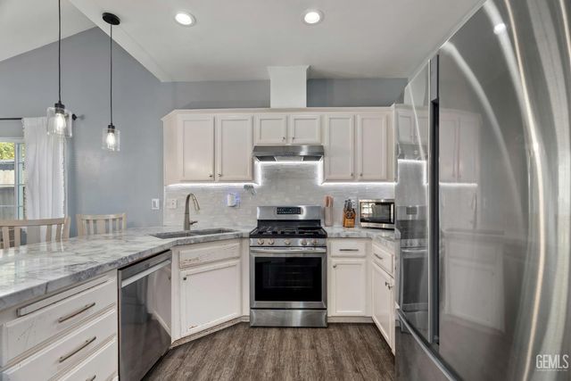 5208 San Lucas Drive, Bakersfield, CA 93307