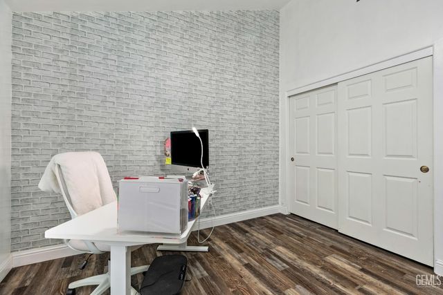 5208 San Lucas Drive, Bakersfield, CA 93307