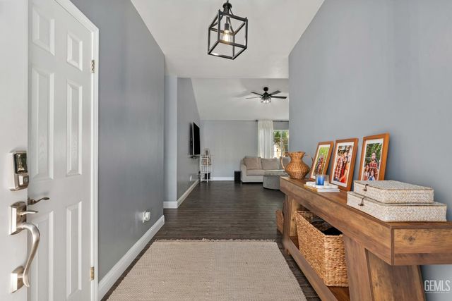 5208 San Lucas Drive, Bakersfield, CA 93307