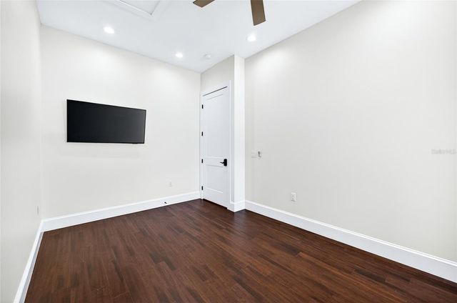 3013 W NORTH B STREET, Tampa, FL 33609
