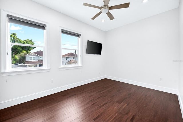 3013 W NORTH B STREET, Tampa, FL 33609