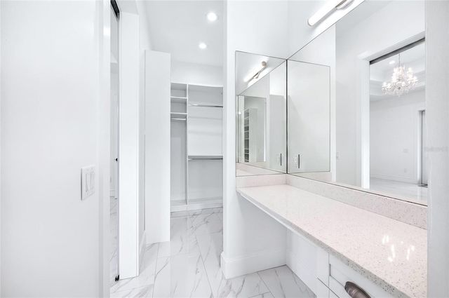 3013 W NORTH B STREET, Tampa, FL 33609