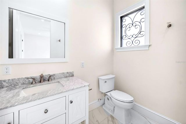 3013 W NORTH B STREET, Tampa, FL 33609