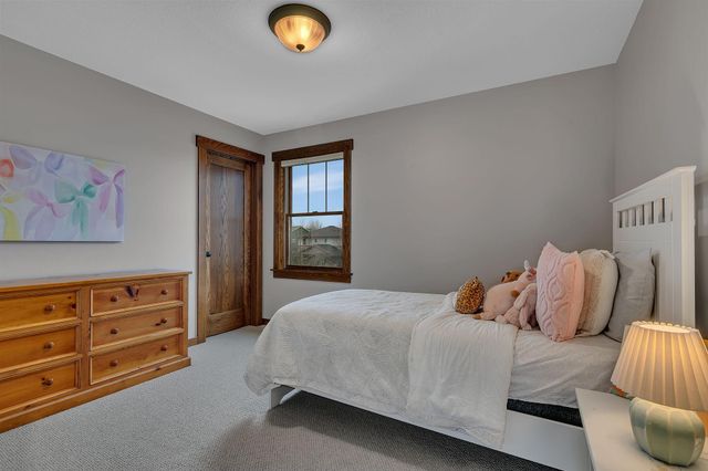 921 N 19th Avenue, Sartell, MN 56377