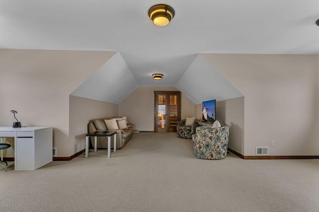 921 N 19th Avenue, Sartell, MN 56377