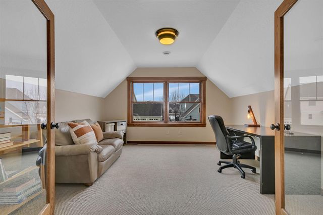 921 N 19th Avenue, Sartell, MN 56377