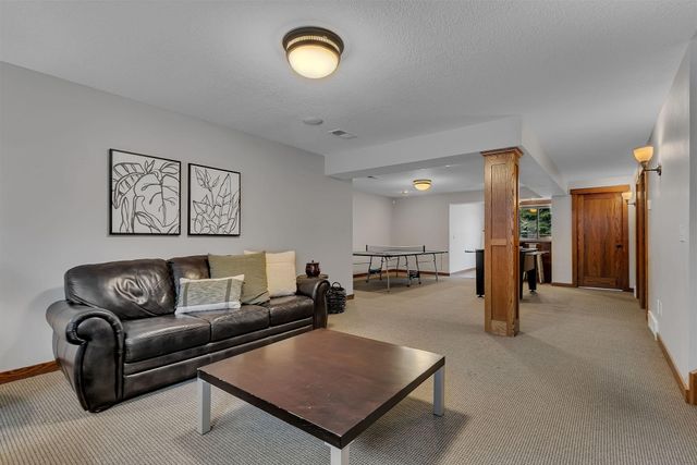 921 N 19th Avenue, Sartell, MN 56377