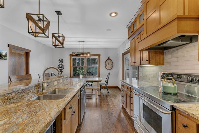 921 N 19th Avenue, Sartell, MN 56377