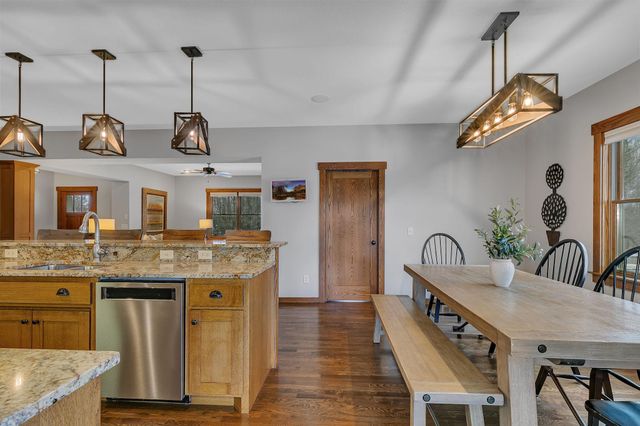 921 N 19th Avenue, Sartell, MN 56377