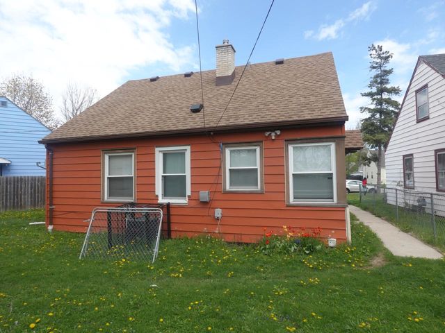 2619 Linwal LANE, Milwaukee, WI 53209