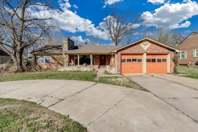 2111 S Oliver Ave, Wichita, KS 67218