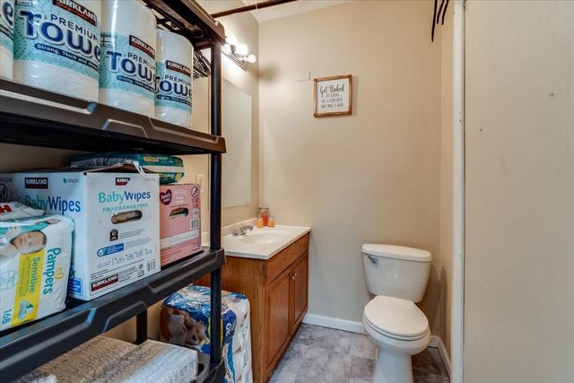 2111 S Oliver Ave, Wichita, KS 67218