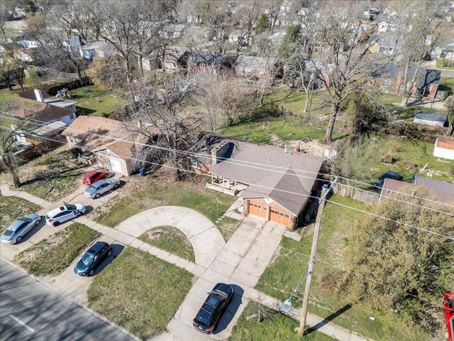 2111 S Oliver Ave, Wichita, KS 67218
