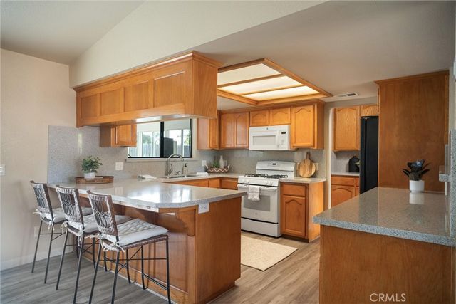 4321 Whispering Oak, Paso Robles, CA 93446