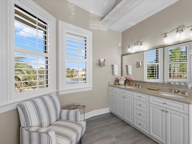 429 SAINT ANDREWS DRIVE, Belleair, FL 33756