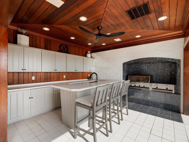 429 SAINT ANDREWS DRIVE, Belleair, FL 33756