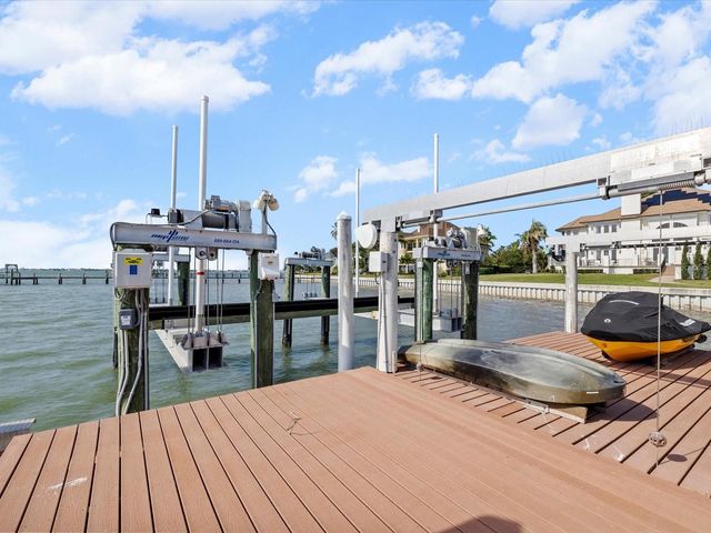 429 SAINT ANDREWS DRIVE, Belleair, FL 33756