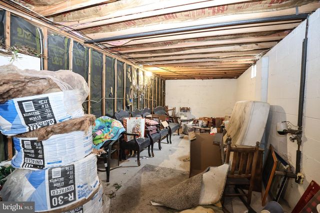 223 E BACON ST, Pottsville, PA 17901