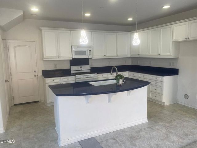 3630 Dunkirk Drive, Oxnard, CA 93035