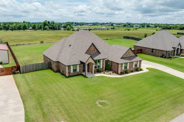 3238 NW 22nd Place, Newcastle, OK 73065