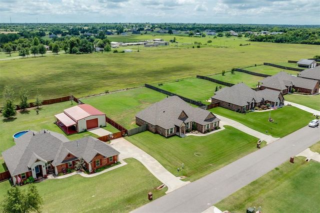 3238 NW 22nd Place, Newcastle, OK 73065