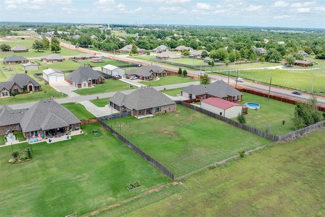 3238 NW 22nd Place, Newcastle, OK 73065