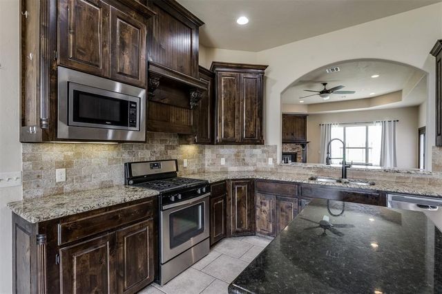 3238 NW 22nd Place, Newcastle, OK 73065